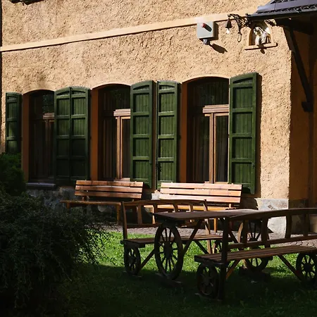 Luzzago *