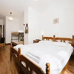 Luzzago Hotel *