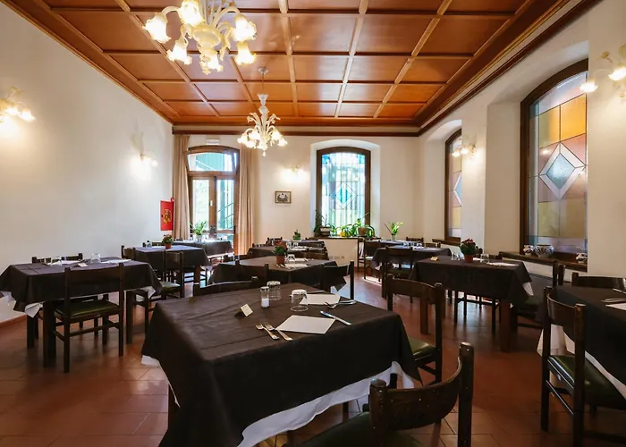 Luzzago Отель